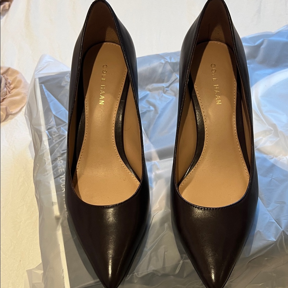 Cole Haan Elegant chocolate brownLeather Heels